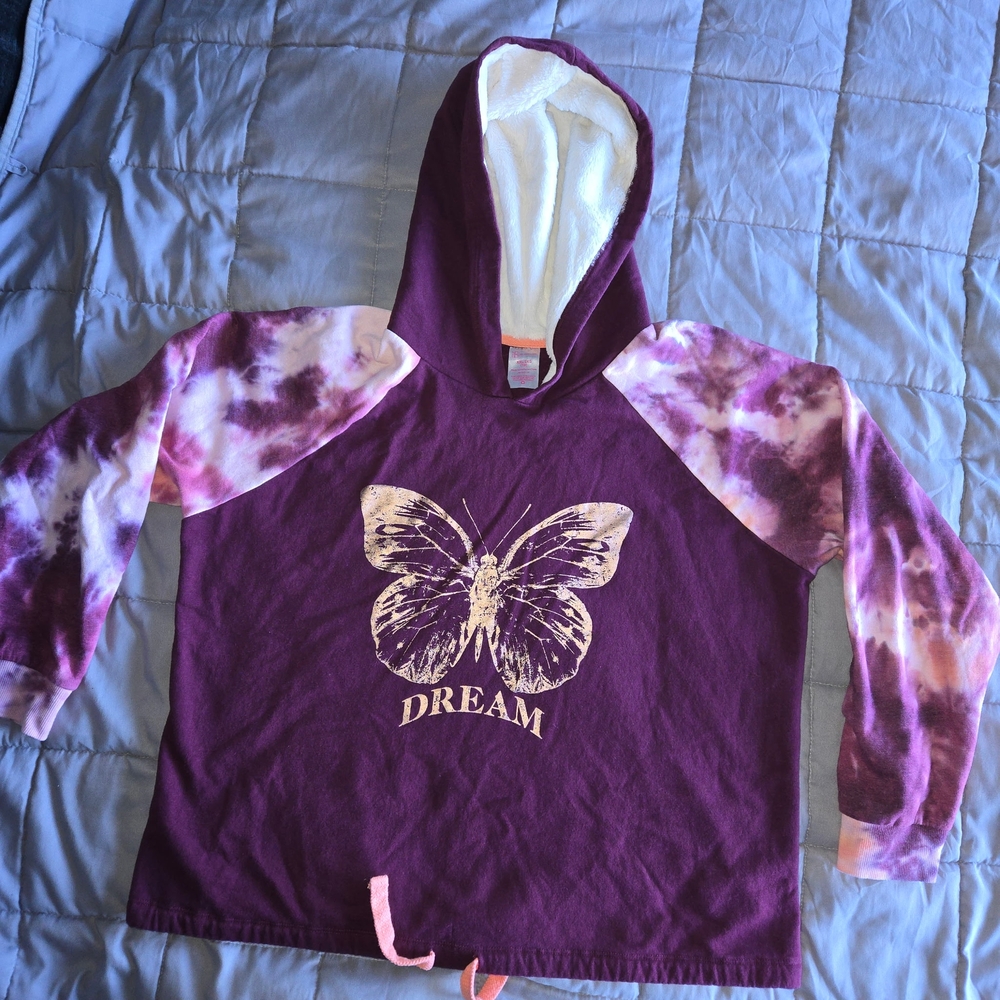 No Boundaries Purple Butterfly Hoodie Sweatshirt